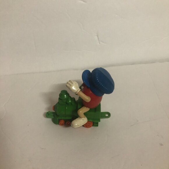 Christmas M&M’s Train - Picture 3 of 6